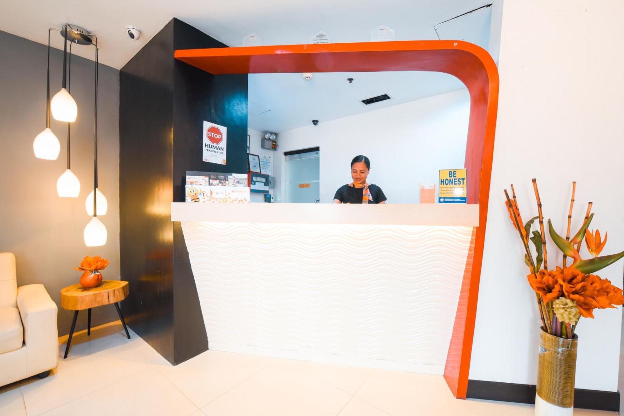 Travelbee Business Inn Cebu Екстериор снимка